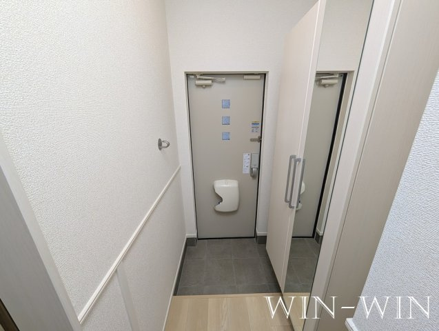 ヒカルサ豊橋東岩田 ノースの玄関
