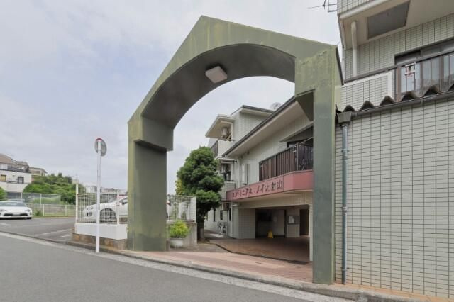 コンドミニアムメイ大倉山のその他