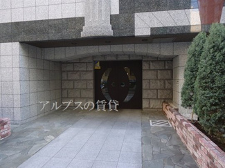 【エントランス】 | グランド・ガーラ横濱山下町