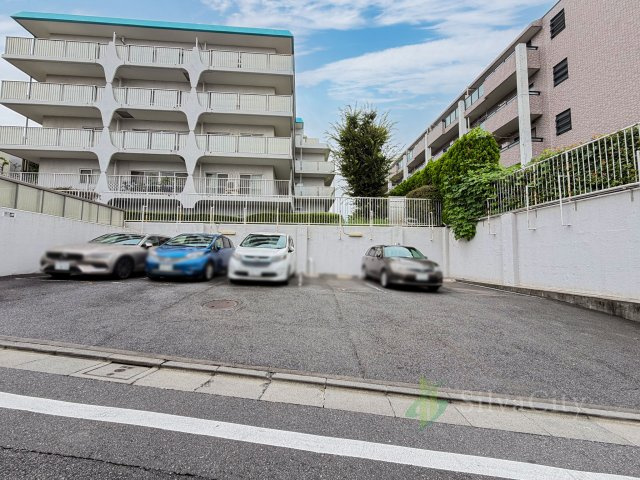 南馬込スカイハイツの駐車場