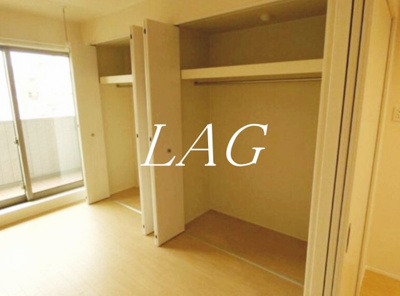 【居間・リビング】 | セレンディピティ | 洋室のお部屋です。