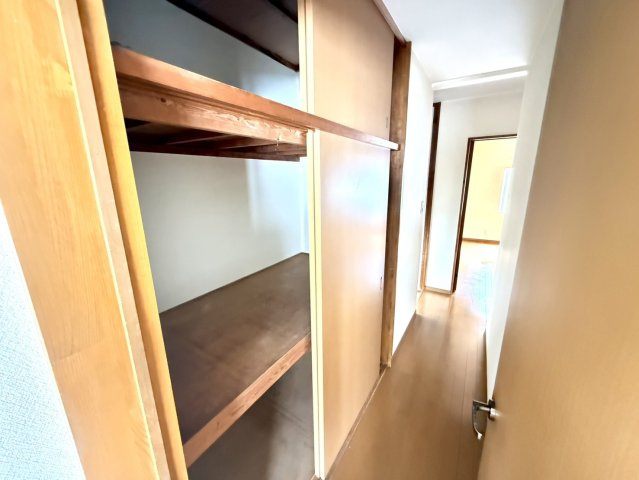 泉佐野市下瓦屋5丁目　中古戸建の収納