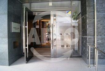 クリスタルグランツ北堀江のロビー|クリスタルグランツ北堀江　エントランスアプローチ