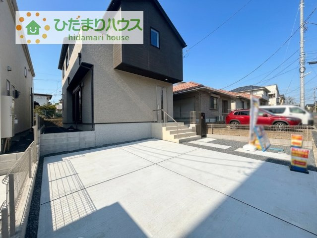 【駐車場】 | 守谷市松ケ丘5丁目01期　新築戸建　1号棟 | マイホームなら駐車場代がかかりません！しかも、自宅の駐車場で洗車ができます！今までコイン洗車に行っていた手間も省けて、節約にもつながります(^^♪