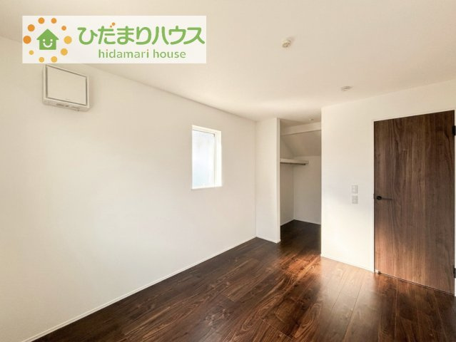 【洋室】 | 守谷市松ケ丘5丁目01期　新築戸建　1号棟 | 机にベットを置けば子供部屋の完成です！