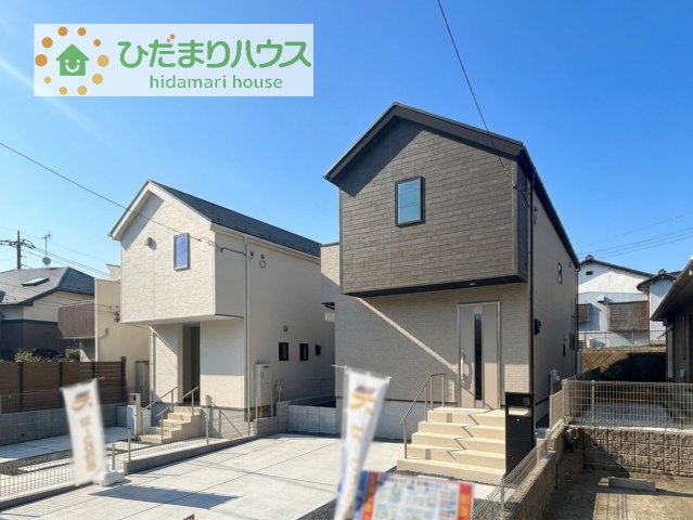 【外観】 | 守谷市松ケ丘5丁目01期　新築戸建　1号棟 | 小学校まで徒歩3分！お子様の登下校も安心できる距離です♪