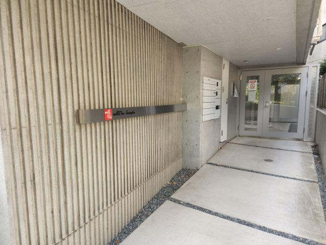 【ロビー】