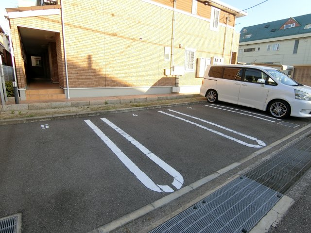 【駐車場】 | ブリッサNT