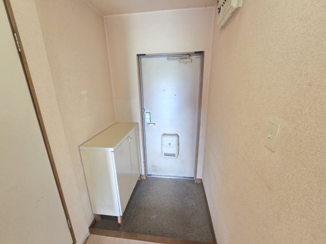 【玄関】 | ニューサンライズ