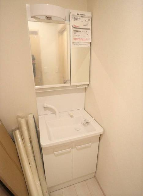 Ｉ－ｗｏｏｄ府中本町の洗面所
