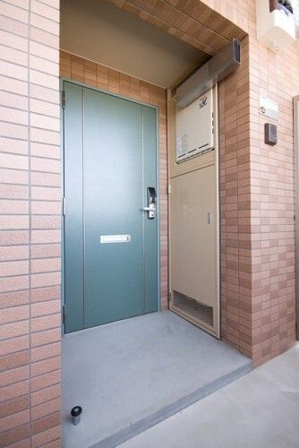 アルエット湘南のエントランス