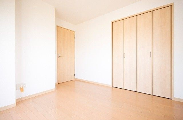 アルエット湘南の寝室