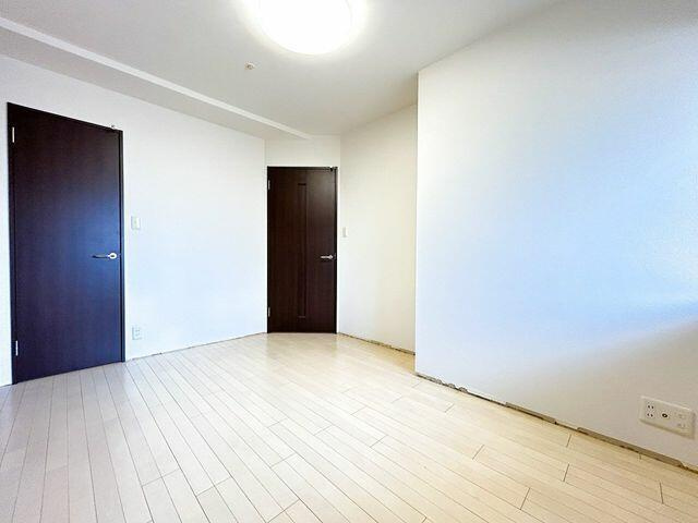 岡山市北区中山下２丁目の中古マンションの洋室|【リフォーム中】約６．５帖洋…
