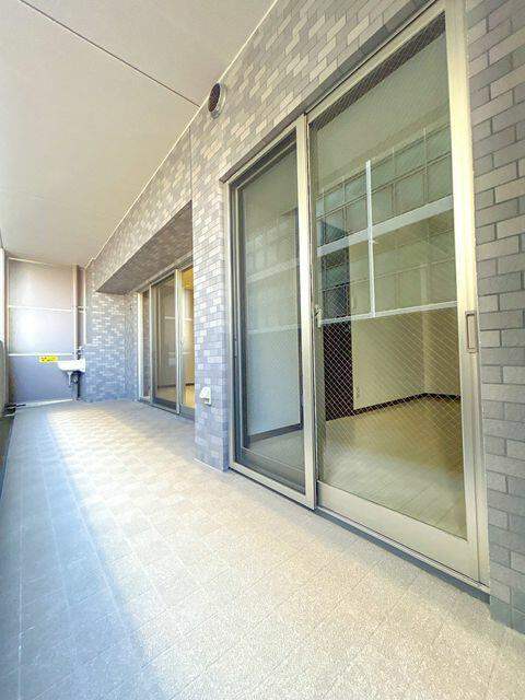 岡山市北区中山下２丁目の中古マンションのその他|【ベランダ】ベランダの様子で…