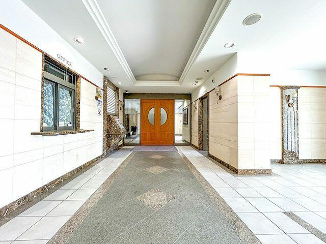 岡山市北区中山下２丁目の中古マンションのその他|【エントランス】エントランス…