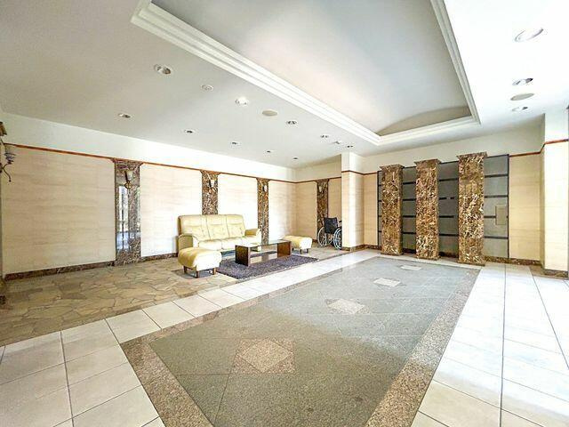 岡山市北区中山下２丁目の中古マンションのその他|【エントランス】オートロック…