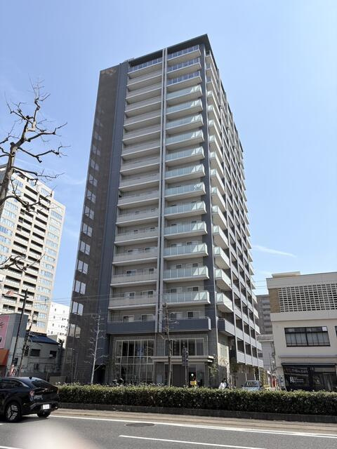 岡山市北区中山下１丁目の中古マンションの外観