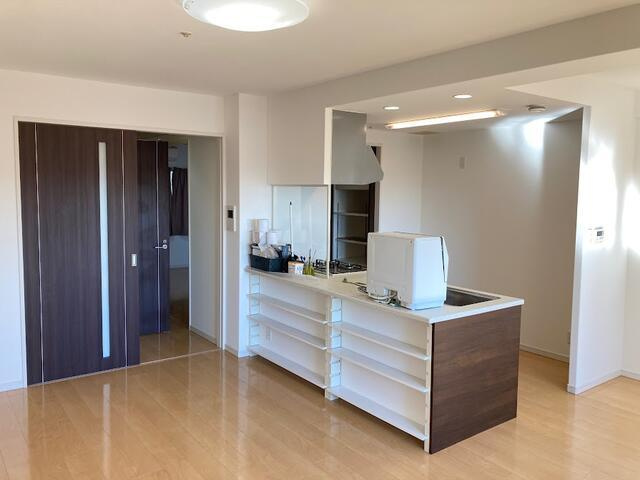 岡山市北区鹿田町１丁目の中古マンションの居間・リビング