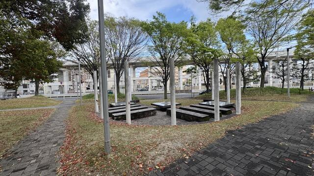 岡山市北区国体町の中古マンションの庭
