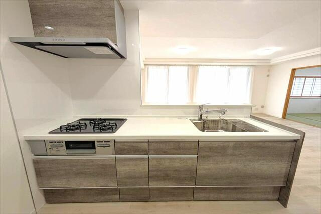 岡山市北区表町２丁目の中古マンションのキッチン