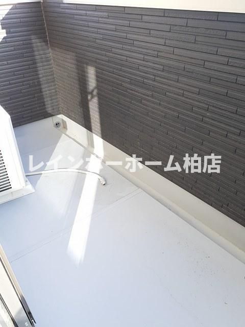 担当エリアのルームアドバイザーが直接対応いたしますのバルコニー|陽当たり良好なバルコニーです