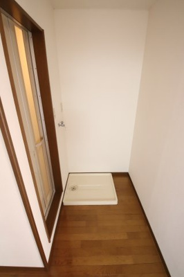 【設備】 | コーポ池之内 | 室内洗濯機置き場