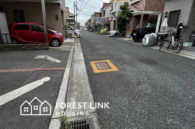 八尾市太田7丁目戸建の前面道路含む現地写真