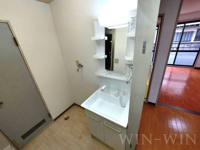 メゾンボナールの独立洗面台