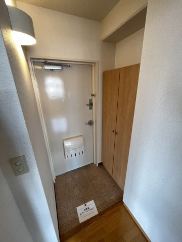 【玄関】