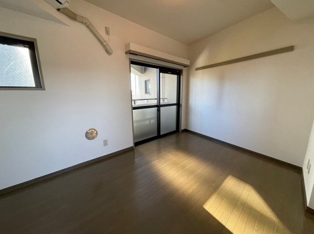中野区南台４丁目の賃貸マンションの居間・リビング