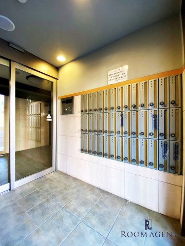 プランドール浅間町のエントランス