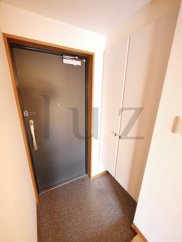 エルミタージュ横浜ベイの玄関