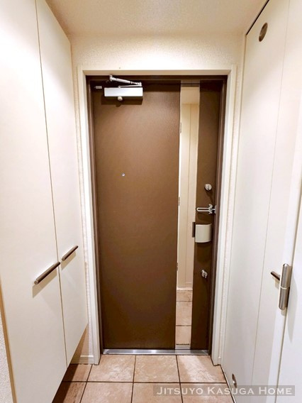 【玄関】