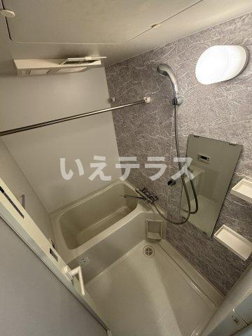 スプランディット神戸北野の浴室