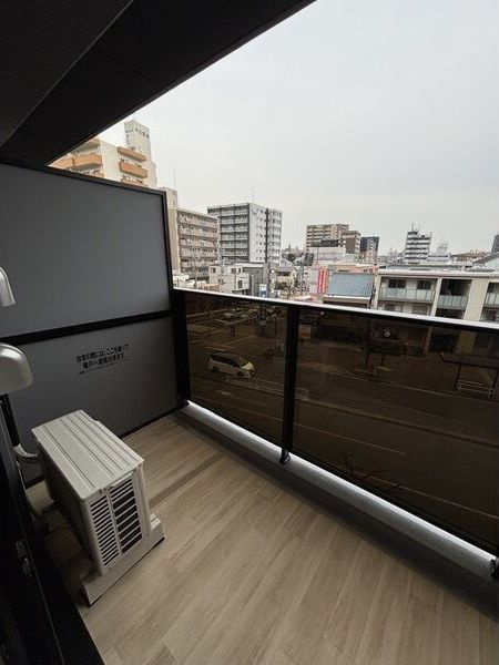 メイクスアート名古屋城西のバルコニー