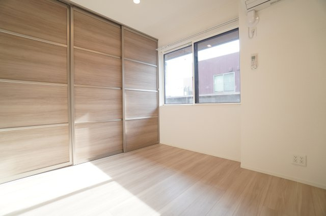【洋室】 | アヴァンスコート参番館 | ※同物件・同タイプの写真です。