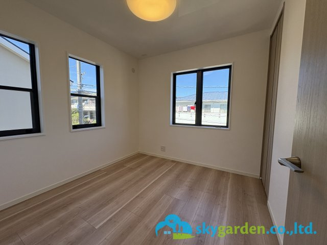 藤沢市本藤沢３丁目　中古戸建の子供部屋|お子さんのお部屋にいかがでしょうか