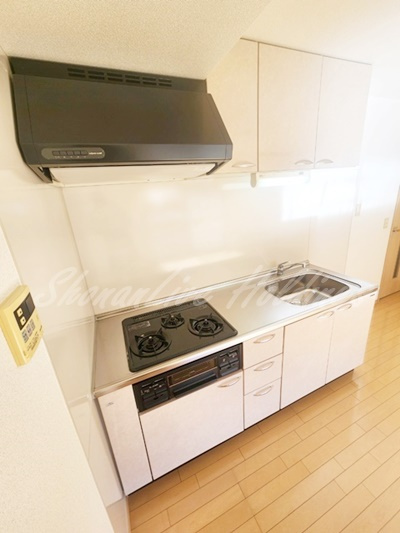 藤沢市辻堂新町２丁目の賃貸マンションのキッチン