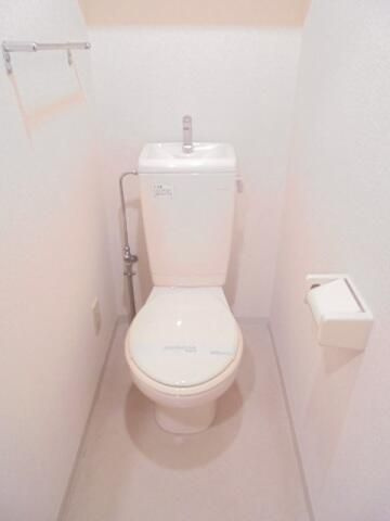 スカイコート日本橋浜町のトイレ