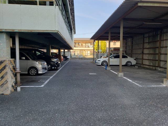 サンドリーム25の駐車場