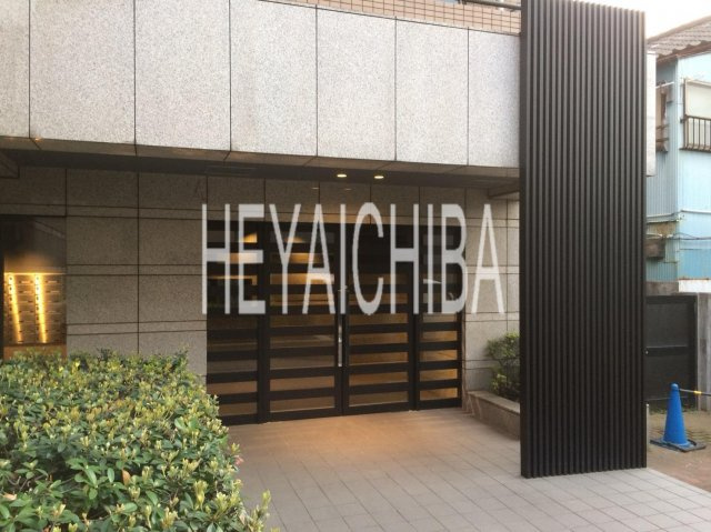 サンリヴァ隅田のエントランス
