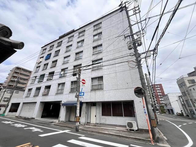 岡山市中区中納言町の中古マンションの外観
