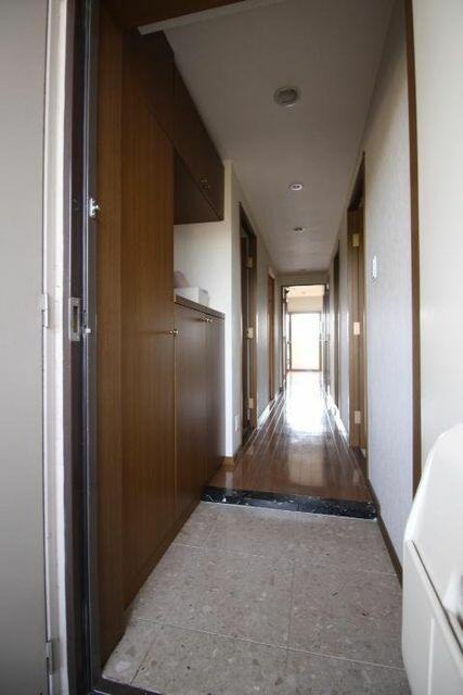 岡山市中区小橋町１丁目の中古マンションの玄関|☆玄関内側になります☆