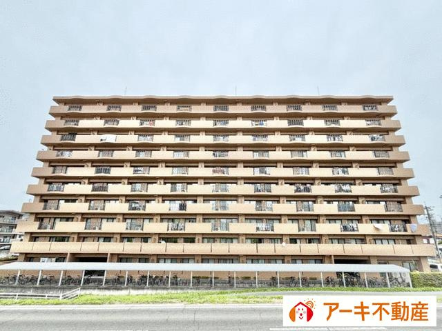 岡山市中区兼基の中古マンションの外観