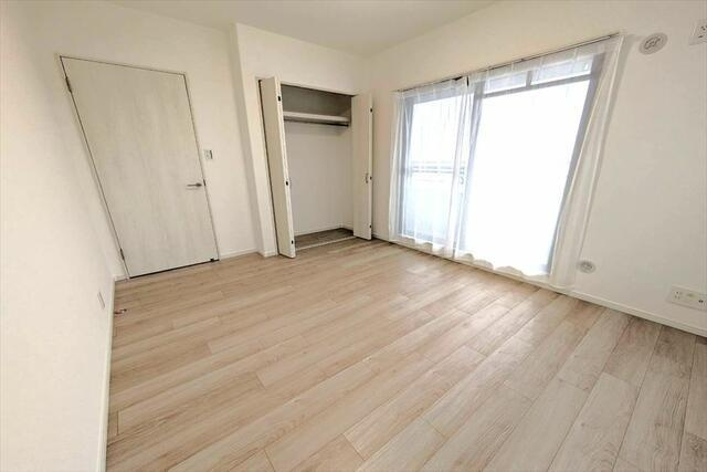 岡山市中区藤原西町１丁目の中古マンションの洋室