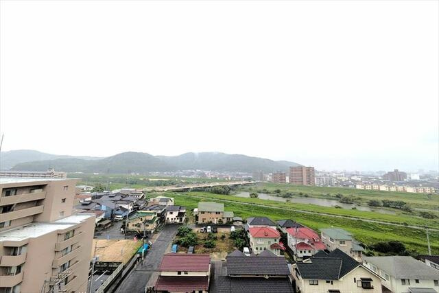 岡山市中区藤原西町１丁目の中古マンションの展望