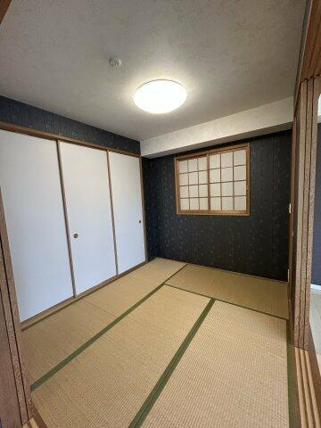 岡山市中区原尾島１丁目の中古マンションの和室