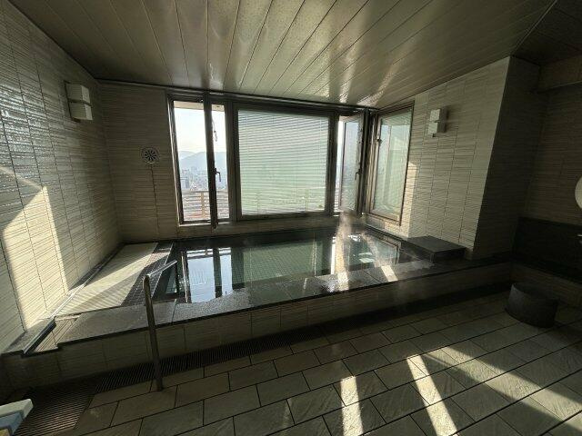 岡山市中区原尾島１丁目の中古マンションのその他|展望浴場（細則あり）