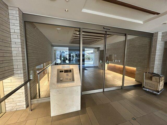岡山市中区原尾島１丁目の中古マンションのその他共用部分|防犯面で安心のオートロック設…