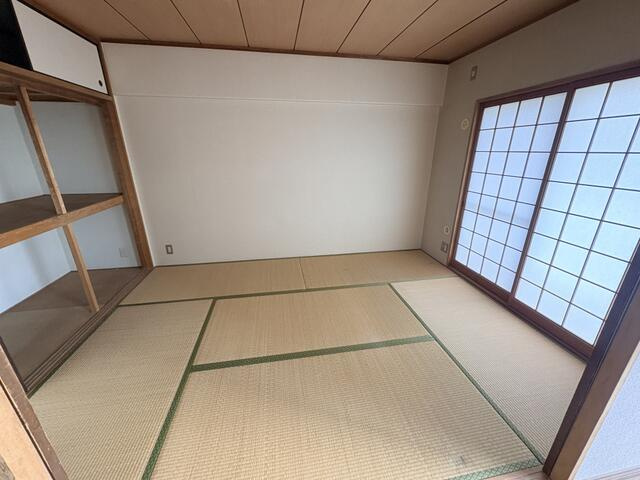 岡山市中区原尾島１丁目の中古マンションの和室
